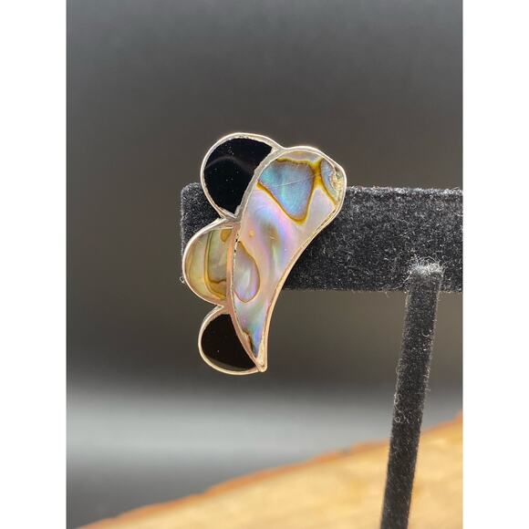 Vintage Abalone Sterling Silver‎ Black enamel screw back 
earrings. - Picture 6 of 6